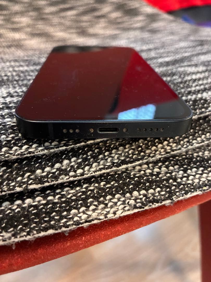 iPhone 13 128g ブラック　SIMフリー