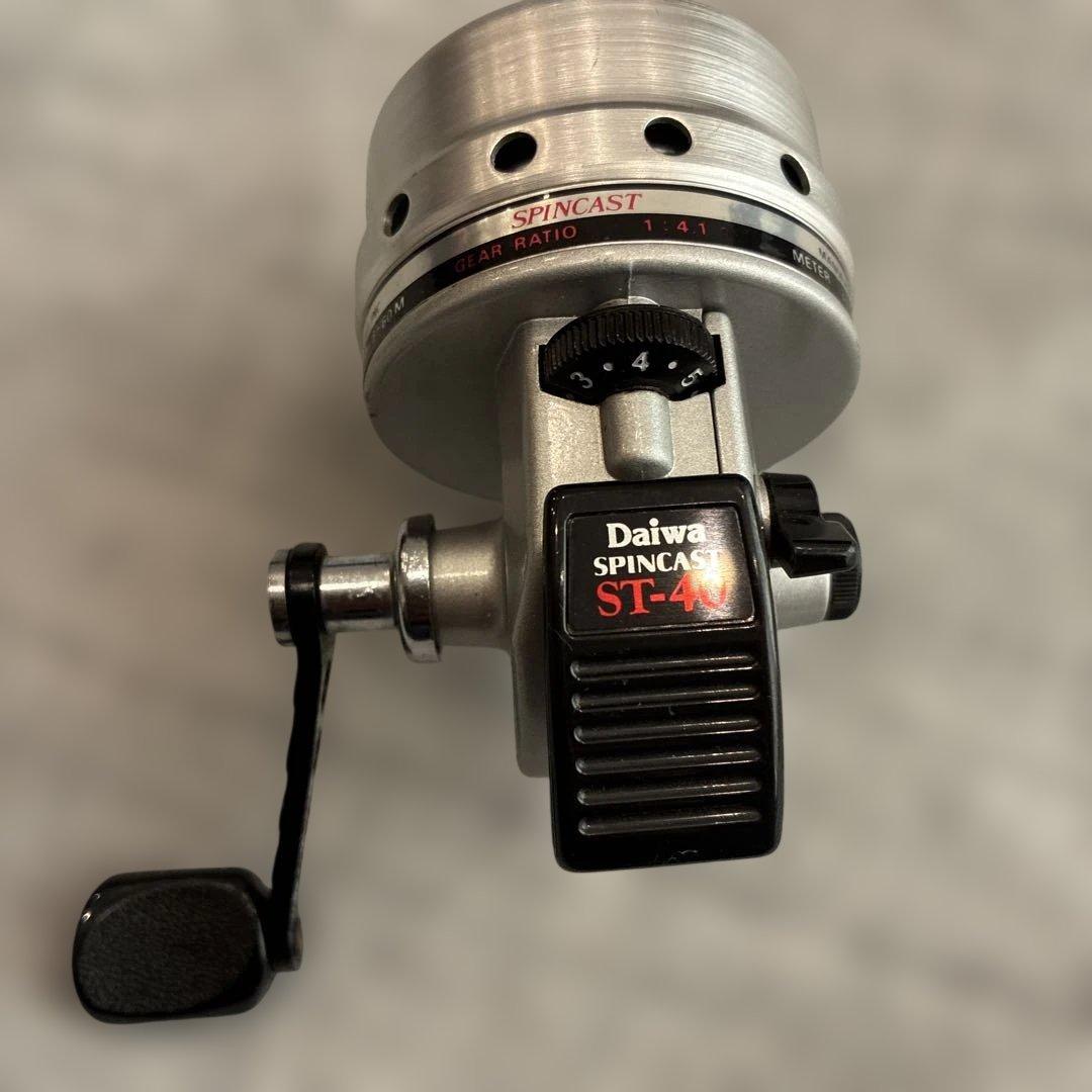 ダイワ　 SPINCAST ST-40