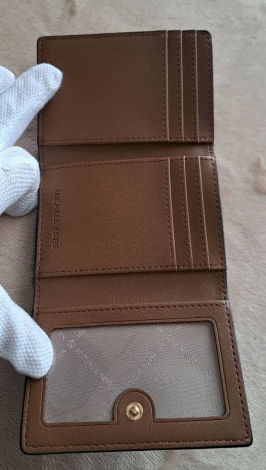 極美品 マイケルコース 二つ降り財布 がま口