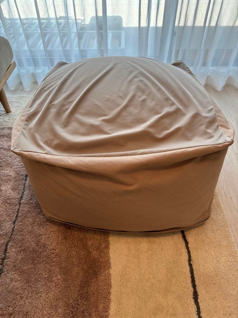 無印良品　ひとをだめにするソファ　大　ベージュの布製角型ビーズクッション