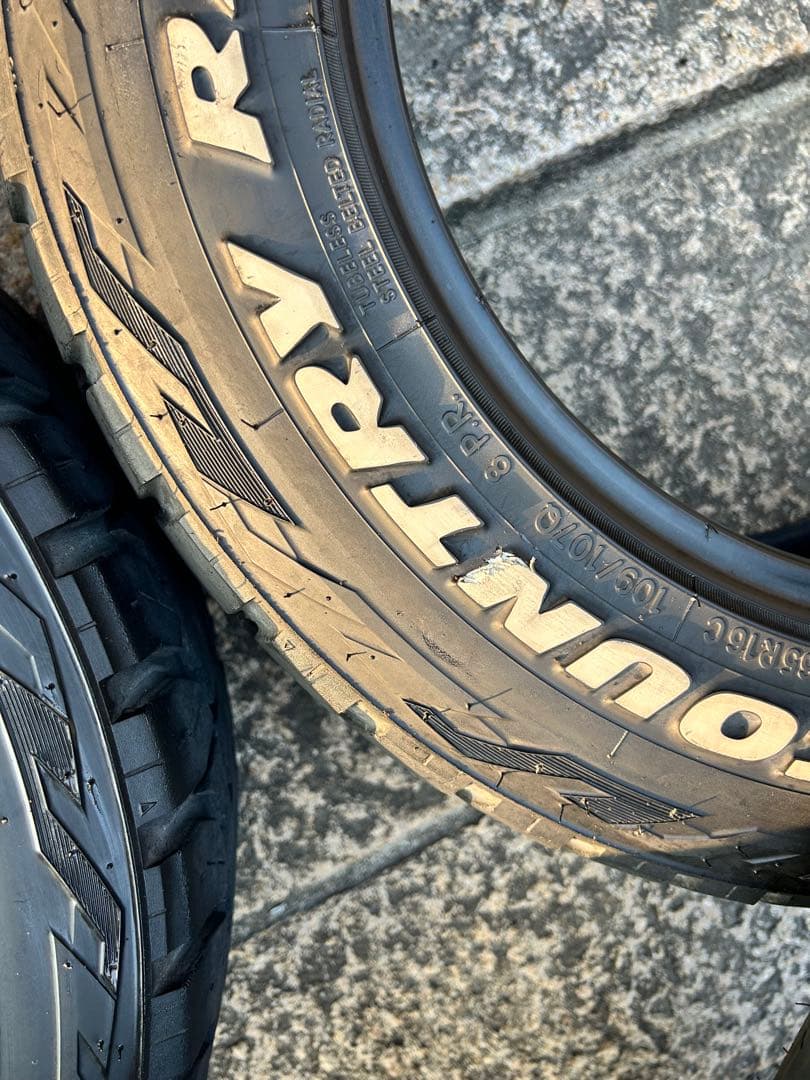 #*d様 TOYO OPENCOUNTRY RT 215/65R16 ハイエース