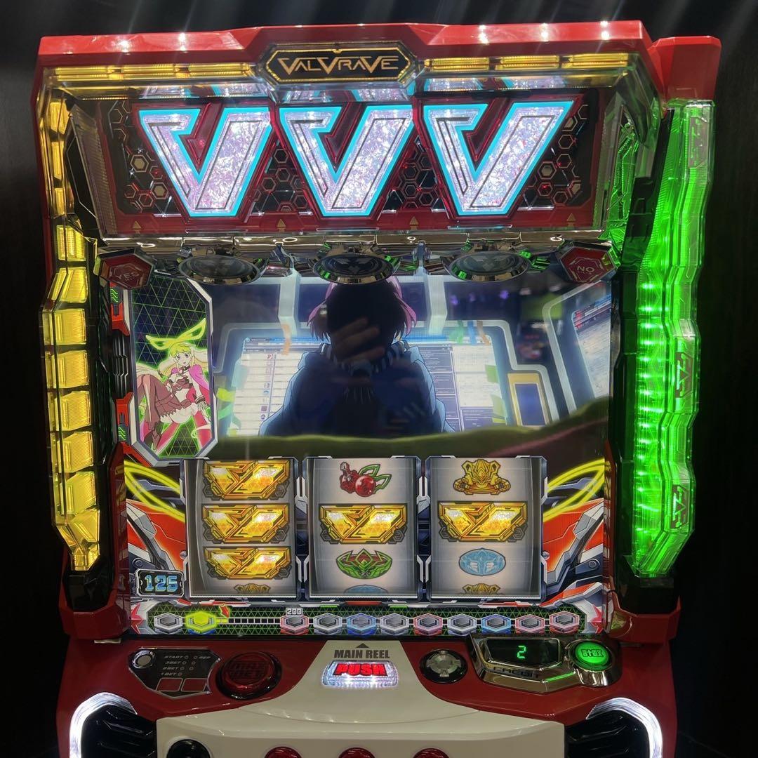 スマスロ「革命機ヴァルヴレイヴ」　送料無料　パチスロ実機