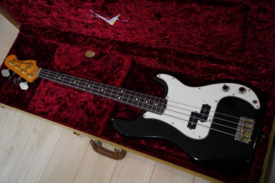 柿*彦様 Squier Precision Bass ブラック JVシリアル