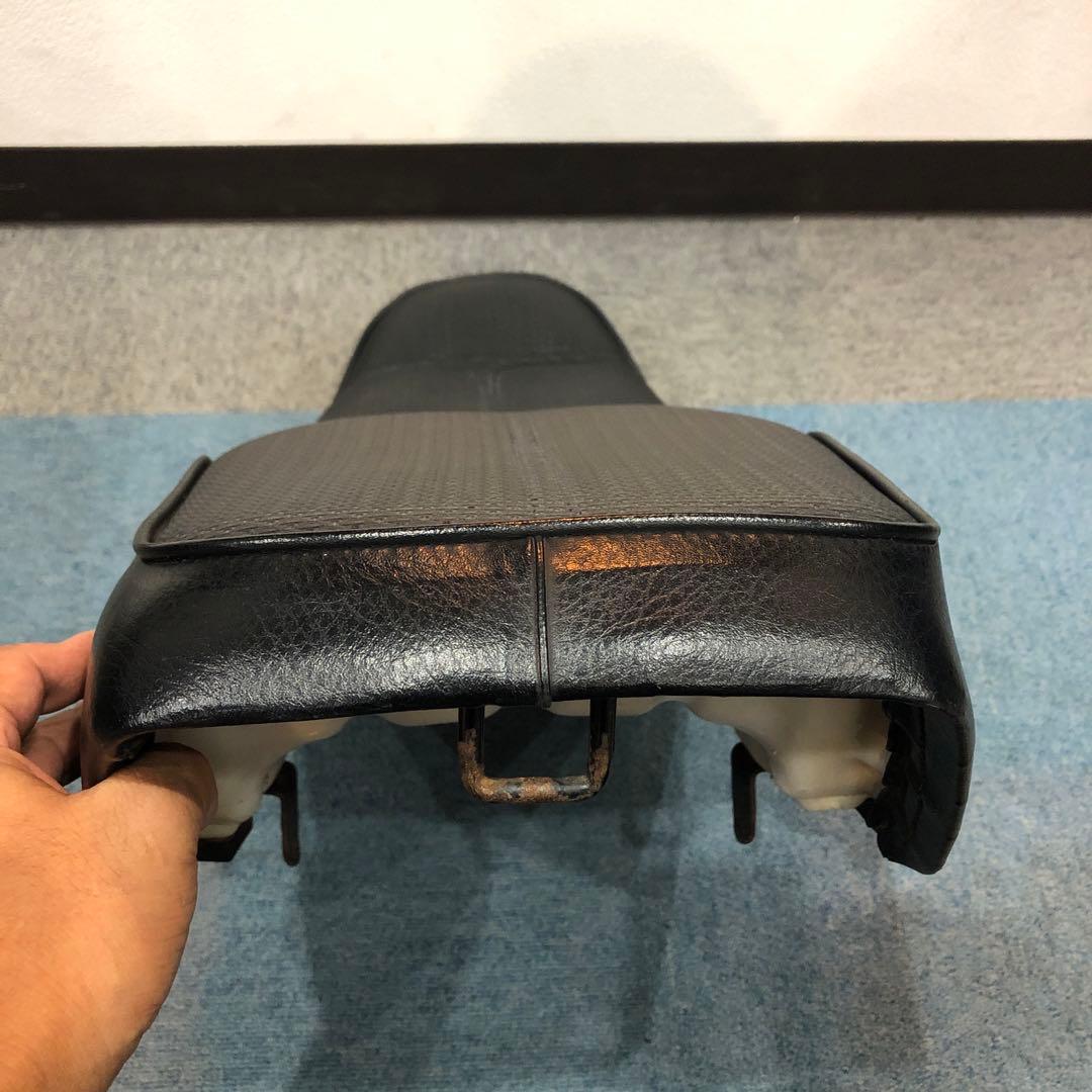 z400gp限定グリーン、ローソン、シート