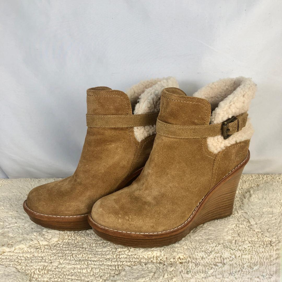 ★美品★　UGG ムートンブーツ 24㎝　スエード　ウェッジヒール ブーツ