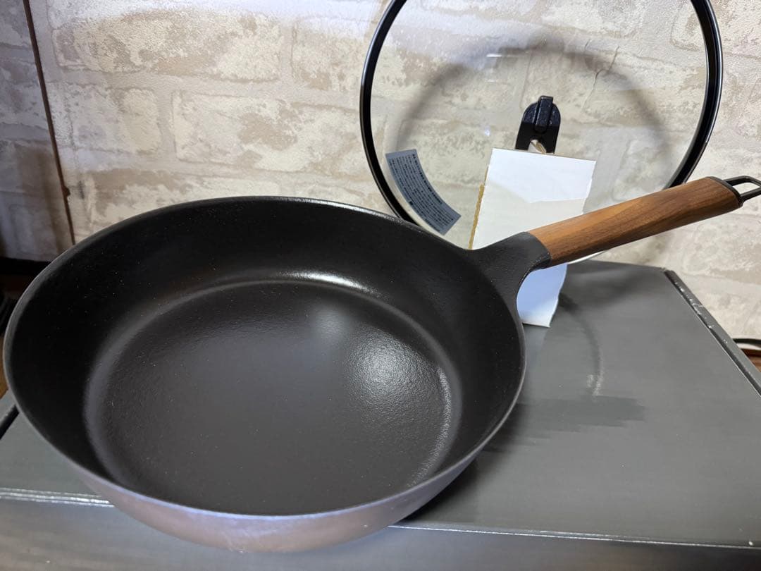 【未使用】　バーミュキュラ　フライパン　24cm ウォールナット　ガラス蓋付き