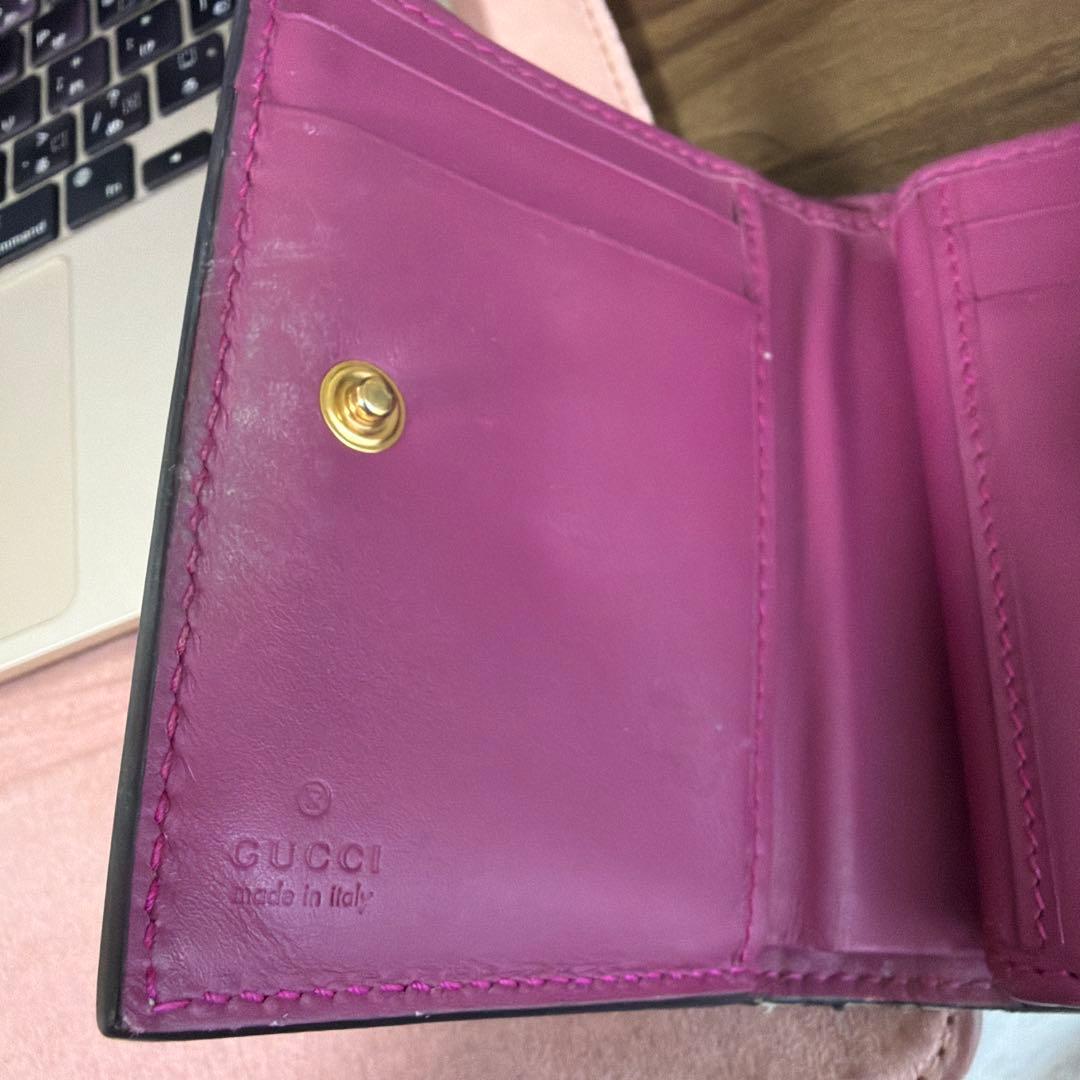 本日限定Gucci 財布　ピンク　レッド