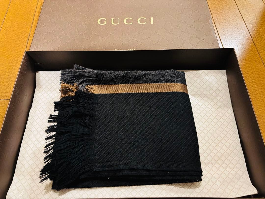 GUCCI ストール マフラー 黒×金 箱付 美品