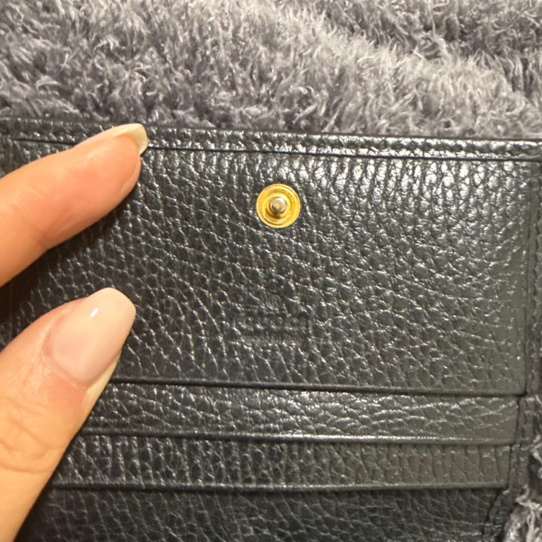 GUCCI グッチ ブラックレザー 二つ折り財布