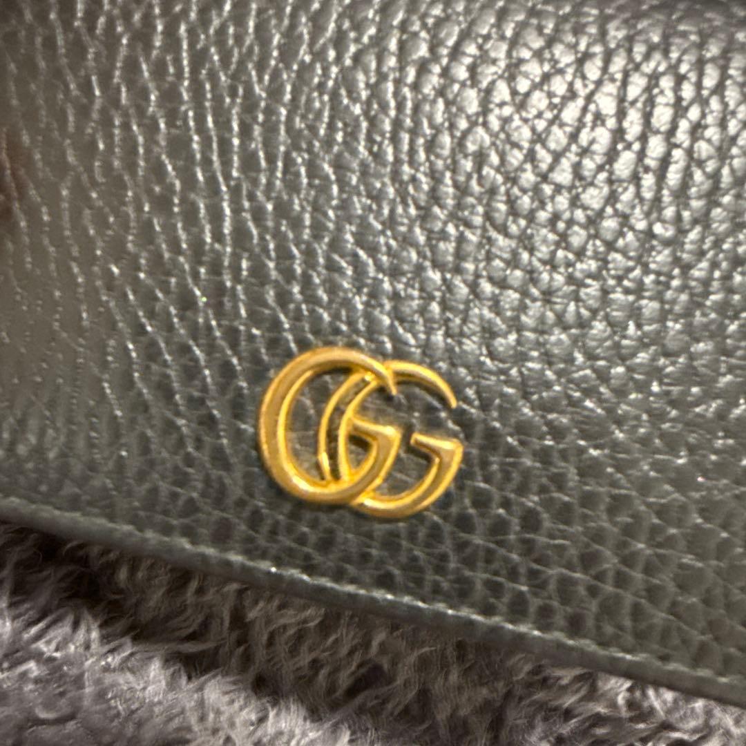 GUCCI グッチ ブラックレザー 二つ折り財布