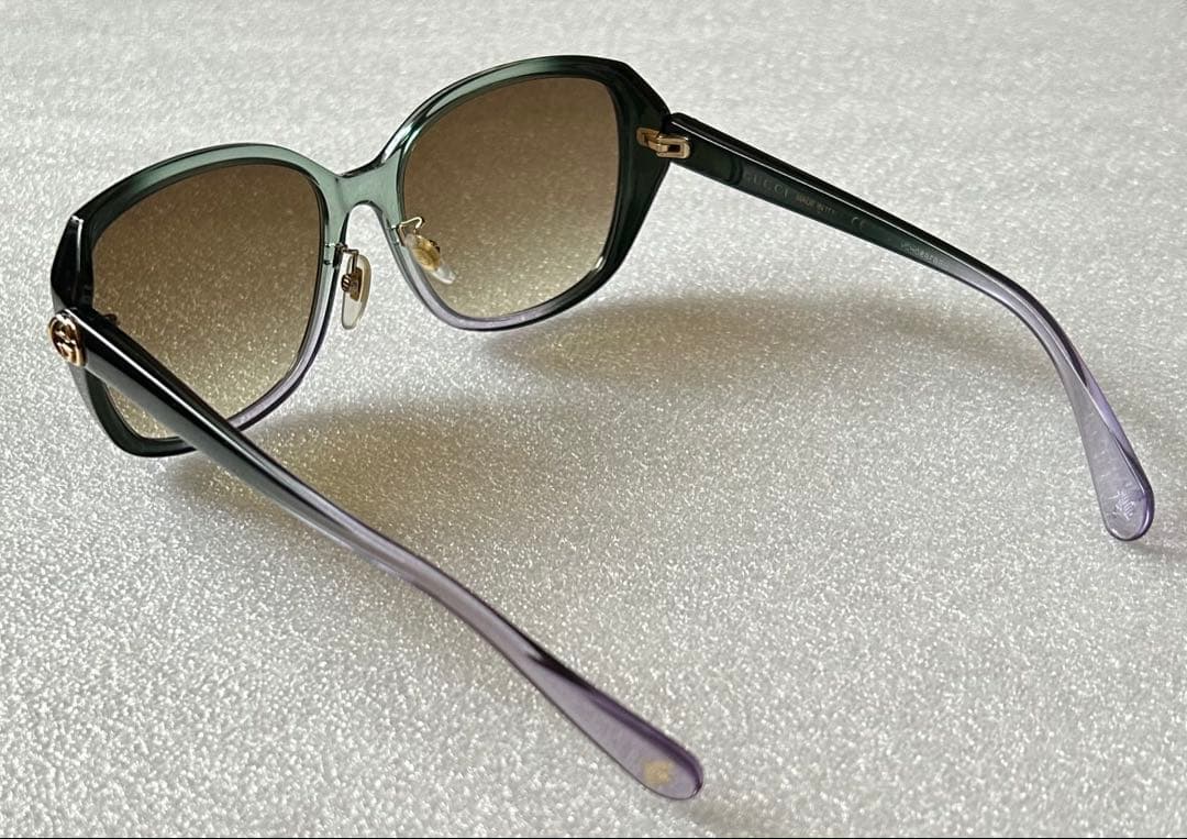 GUCCIグッチGG0371インターロッキングサングラス (クリアグリーン系)