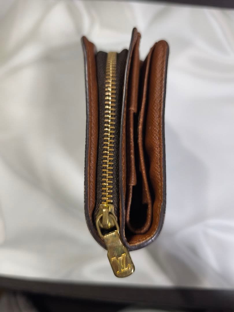 Louis Vuitton モノグラム 折り財布 コンパクトジップ