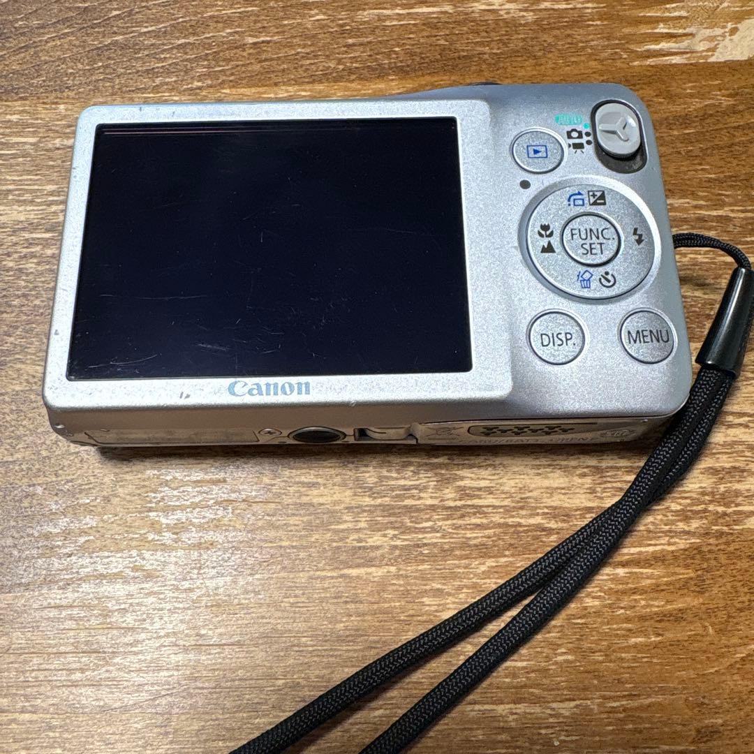 Canon IXY コンパクトデジタルカメラ シルバー　バッテリー　充電器付き