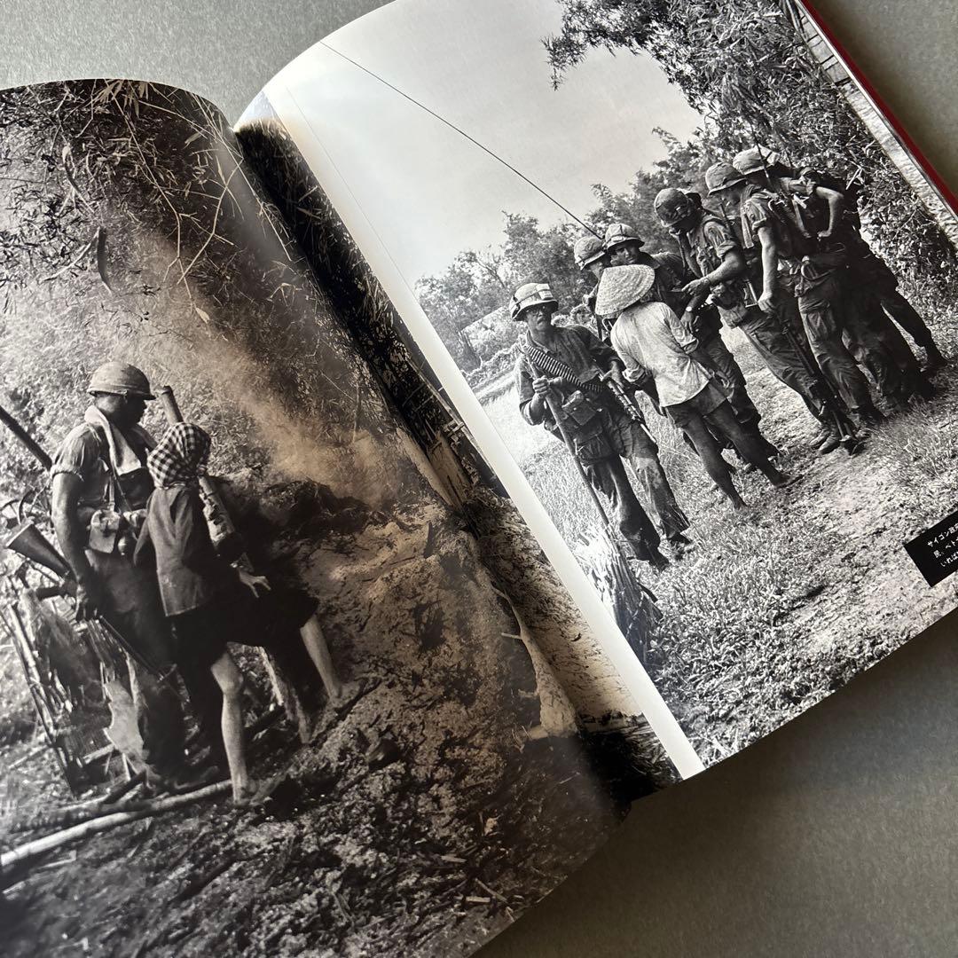ベトナム解放戦争 写真集 / 石川文洋