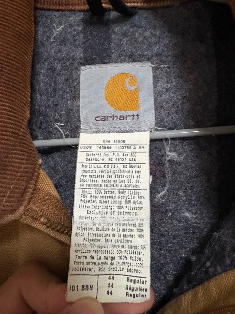carharttデトロイトジャケット44