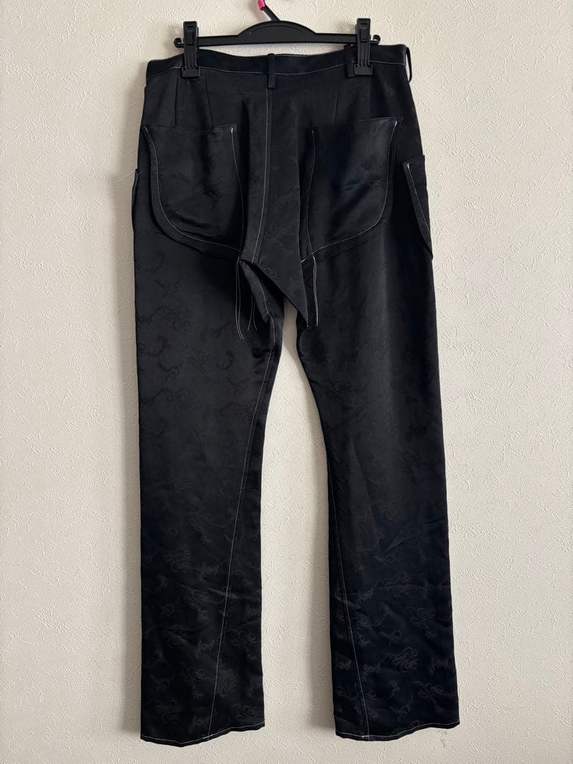 sulvam スティッチスリムフレアパンツ