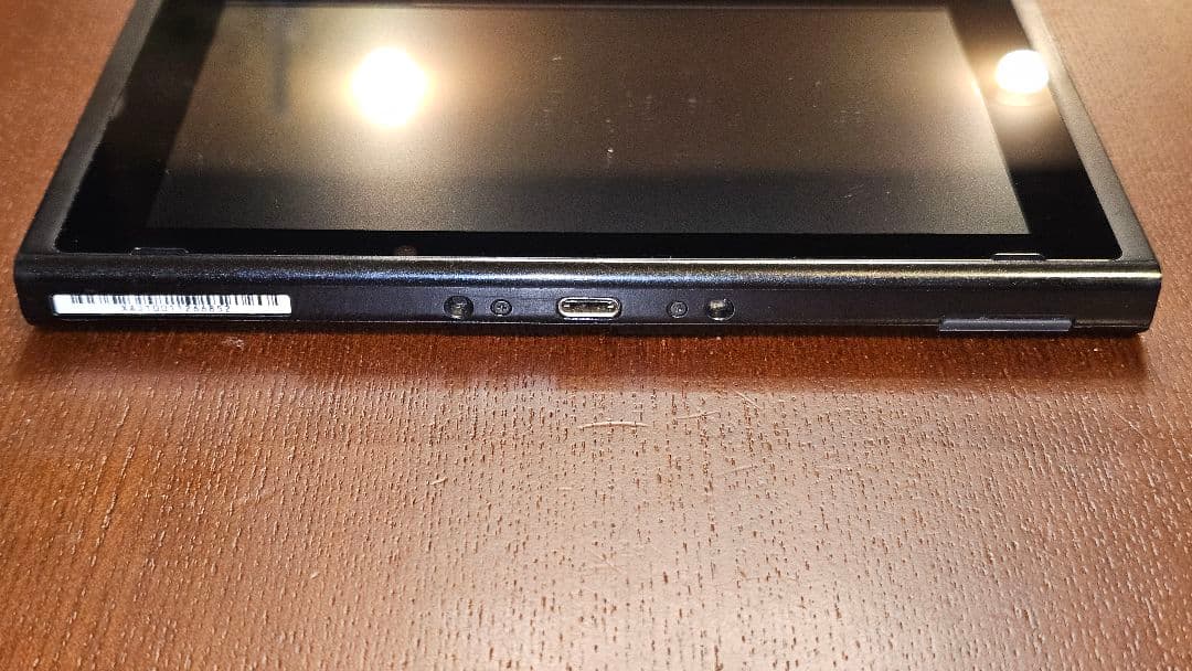 Nintendo Switch 　HAC -001　本体のみ
