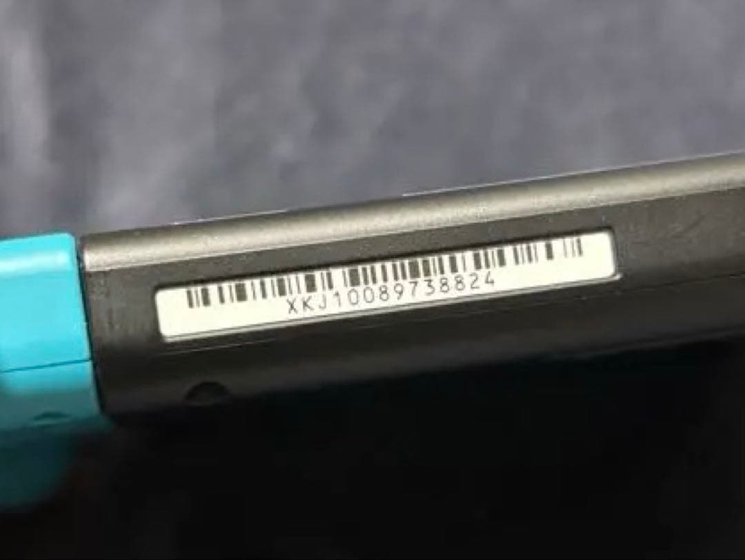 美品 Switch本体 箱あり スマブラ マリオカート付き 動作確認済