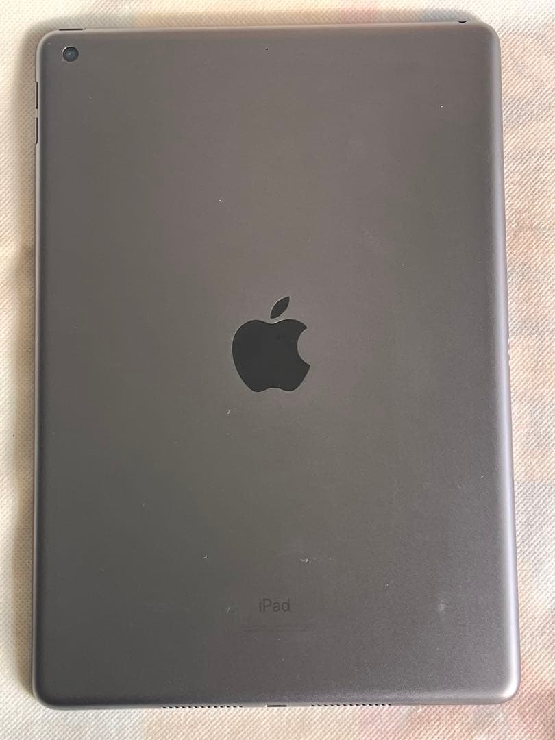 iPad (第9世代) 64GB Wi-Fiモデル　バッテリー87％