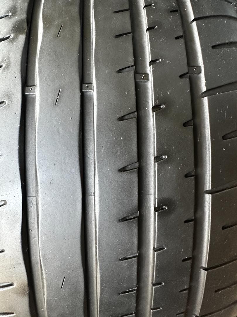 245/35ZR19 LUFFEN 4本 送料無料 夏タイヤ T1256