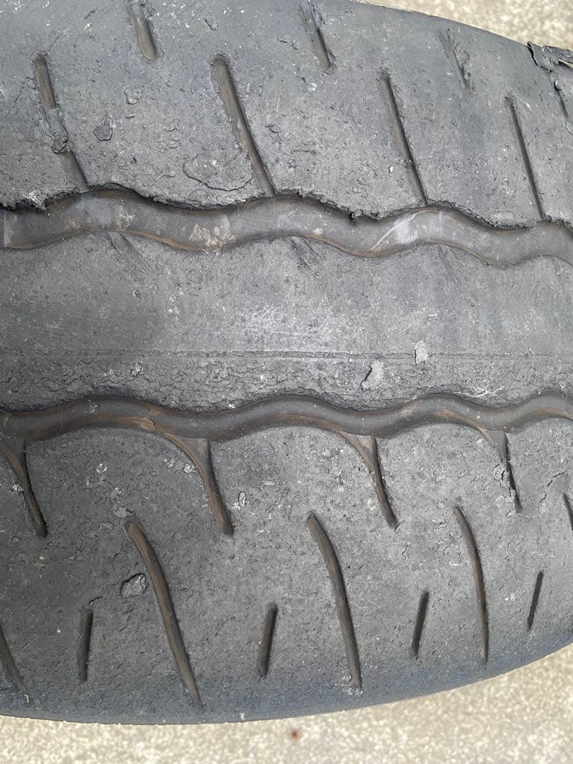 ②ヨコハマADVAN NEOVA 265/35R18 2本セット※4本あります。