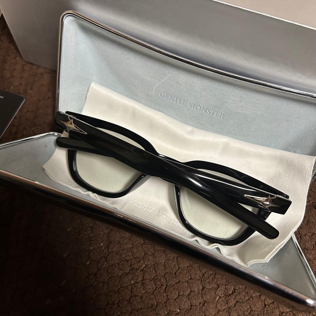 GENTLE MONSTER BOLD GAUSS 01 ブラック×グレー