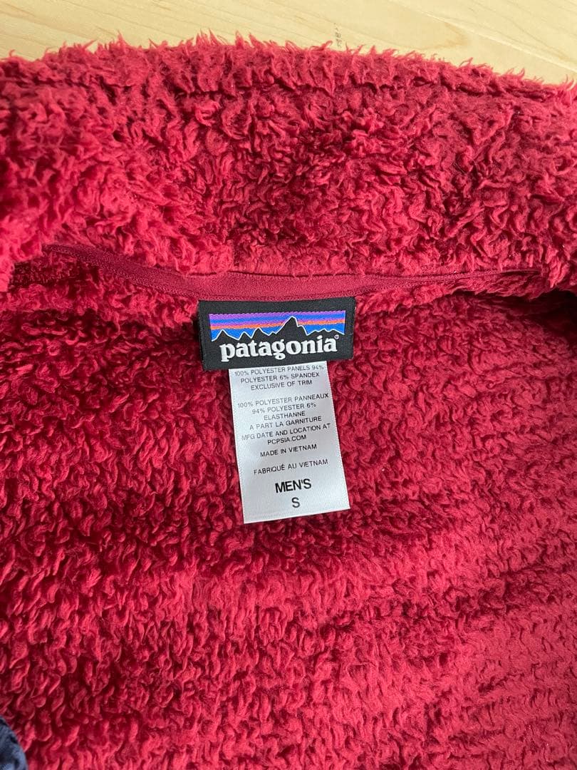 patagonia メンズ フリースベスト S 赤