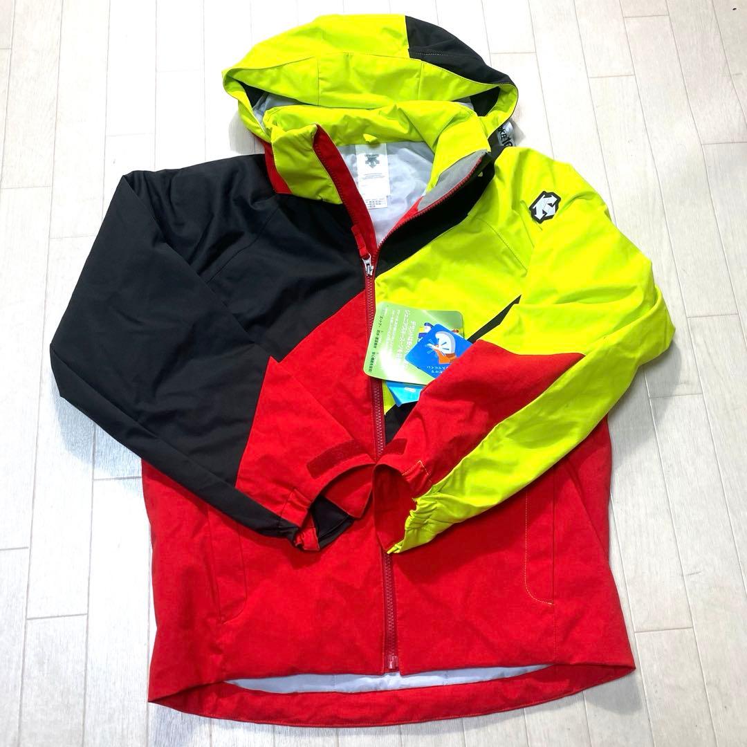 お25☆ 新品タグ付き DESCENTE スキーウエア キッズ 160