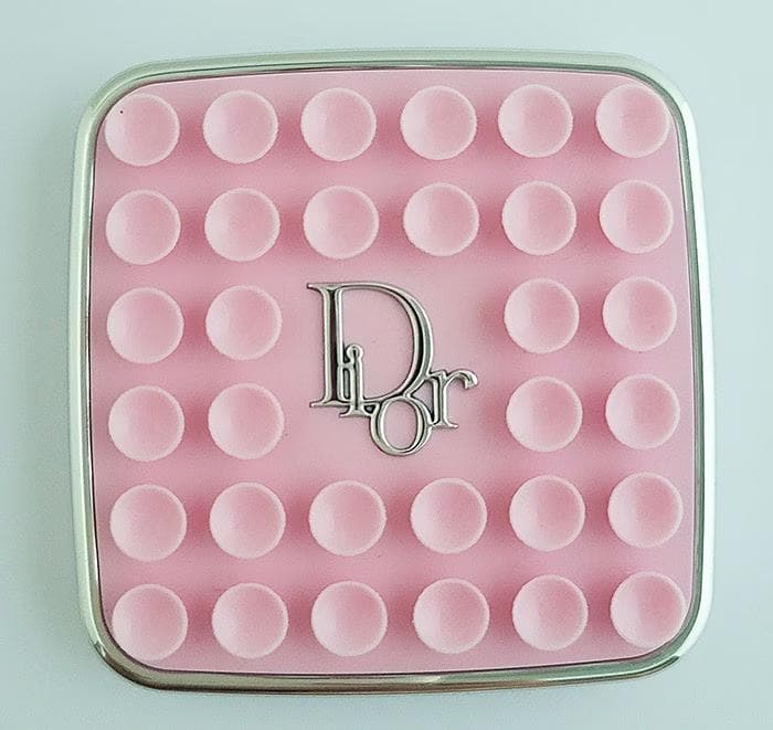 【未開封新品】即完売品✦ 入手困難 DIOR ディオール 吸盤式 フォーンアクセ