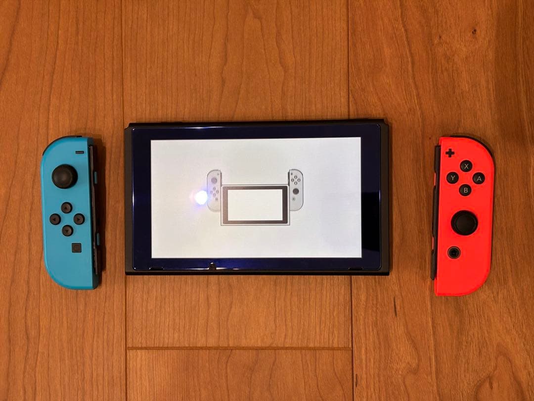 Nintendo Switch （シリアル・保証非記載版）ネオンブルー、レッド