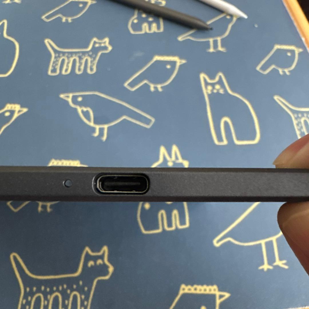 ほぼ新品 Bigme B7 電子書籍 カラーEインク カラー電子ペーパー ペン付