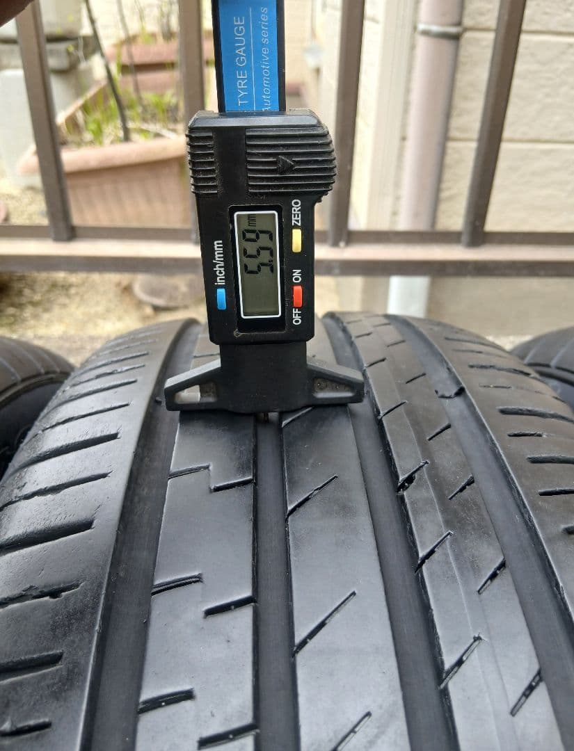 ①Pirelli 205/55R16 2本 2023年製
