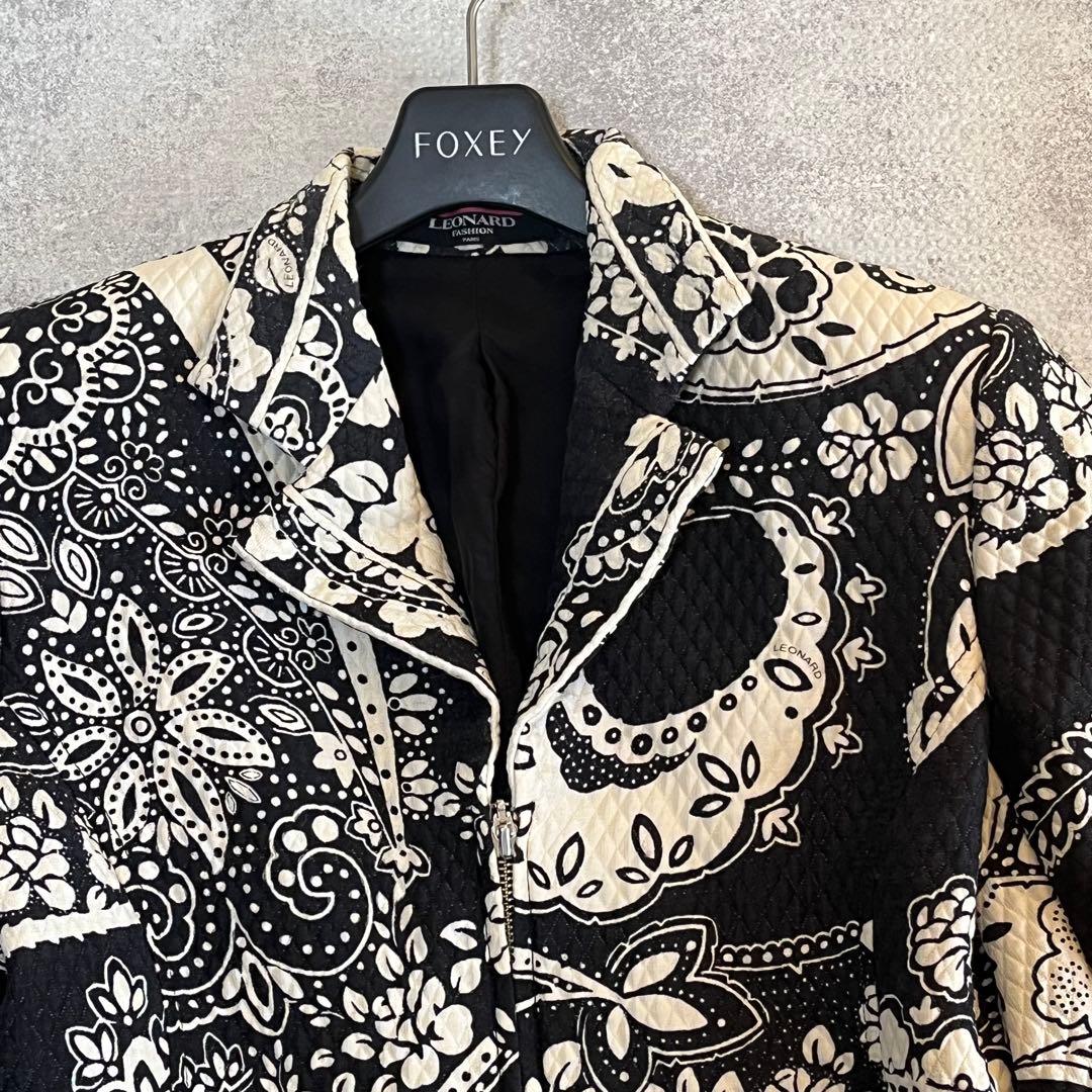 ✨シルク✨レオナール キルティングジャケット ブラック 11号 総柄 花柄