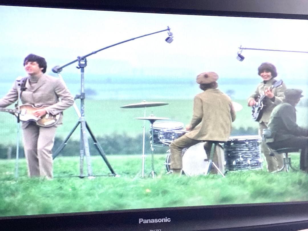 72　THE BEATLES　BOX ザ・ビートルズ 　16CD＋1DVD