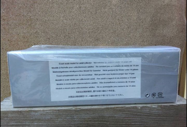 日野観光バス　販促品（非売品）完全未開封　ミニカー✧*。