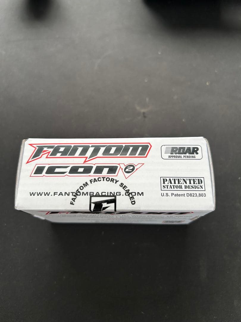 Fantom Icon V2 17.5t ブラシレスモーター ラジコン　ヨコモ