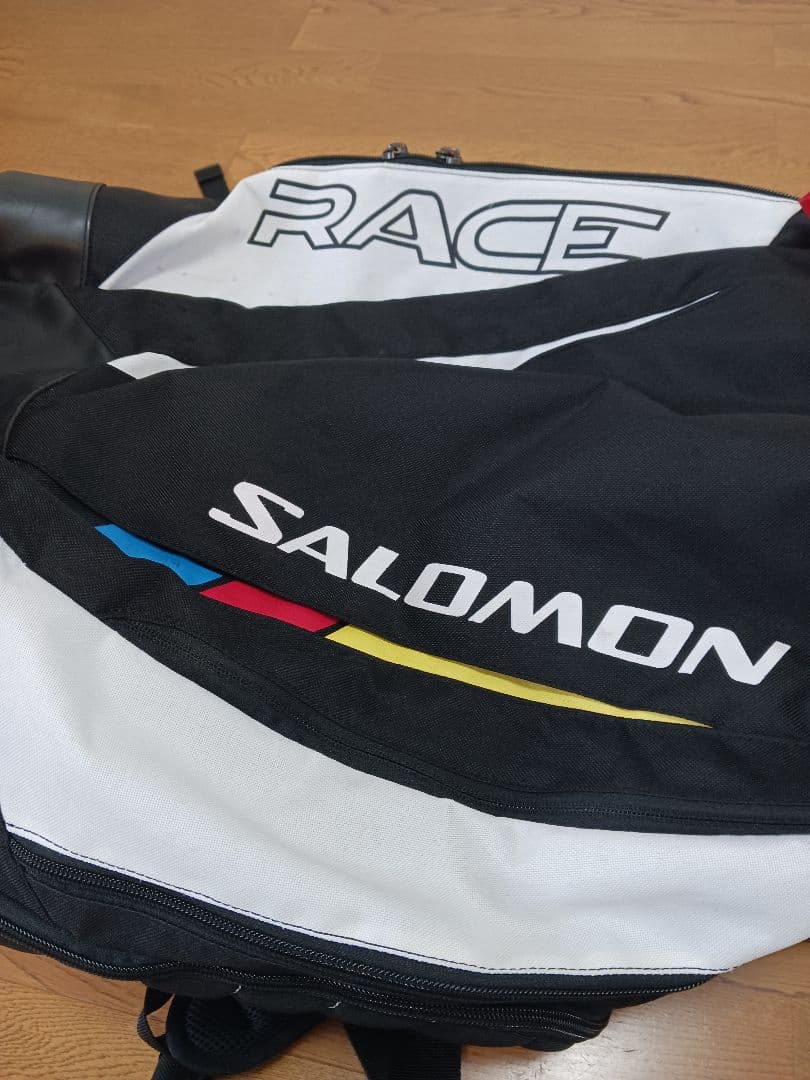 SALOMON RACE スキーブーツバック