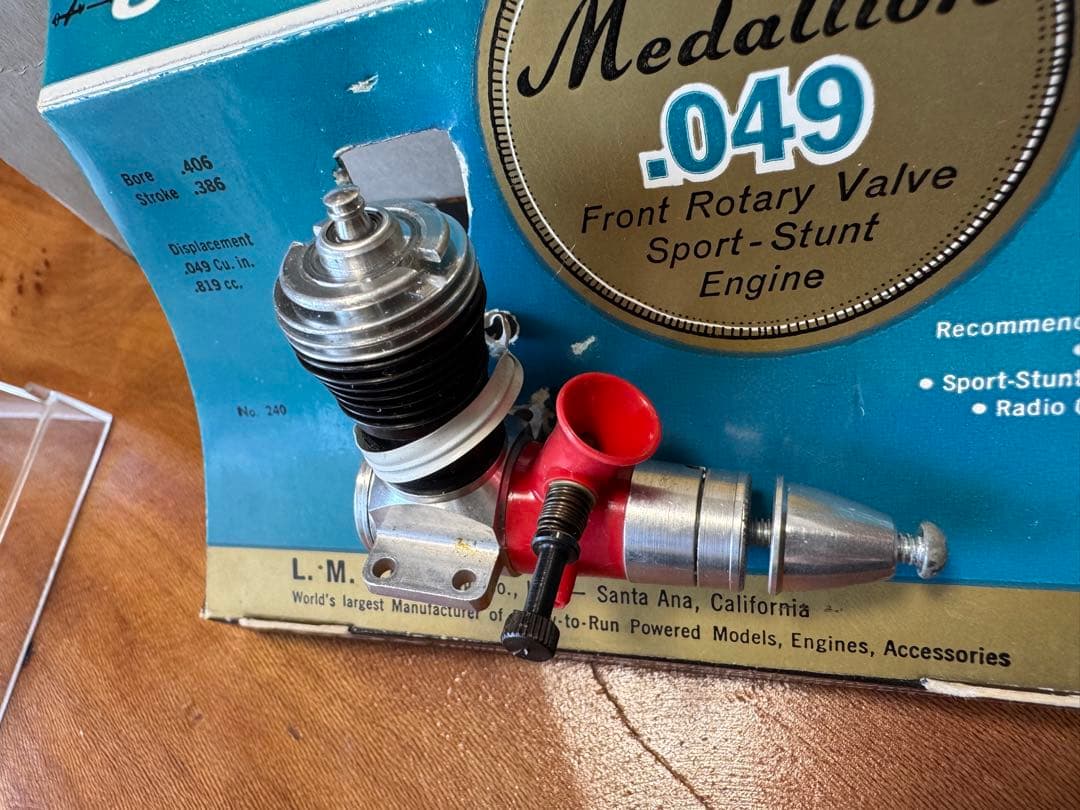 Cox Medallion .049 エンジン