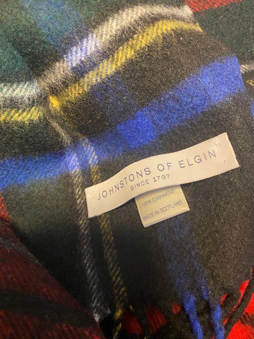 JOHNSTONS OF ELGIN チェック柄ストール
