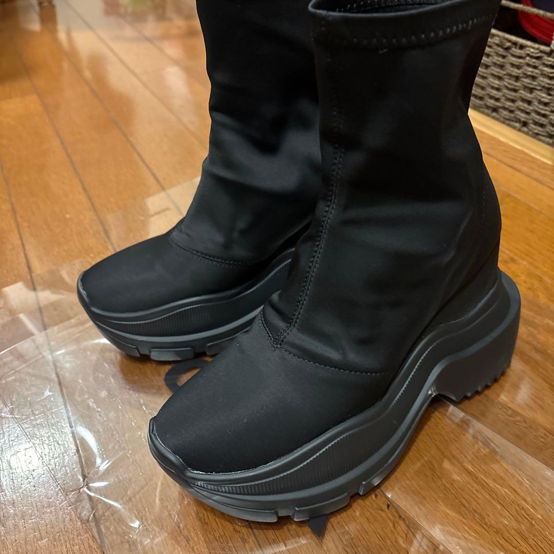 YELLO トーキョー　ブラック　ダブル　スニーカー　ショートブーツ　S