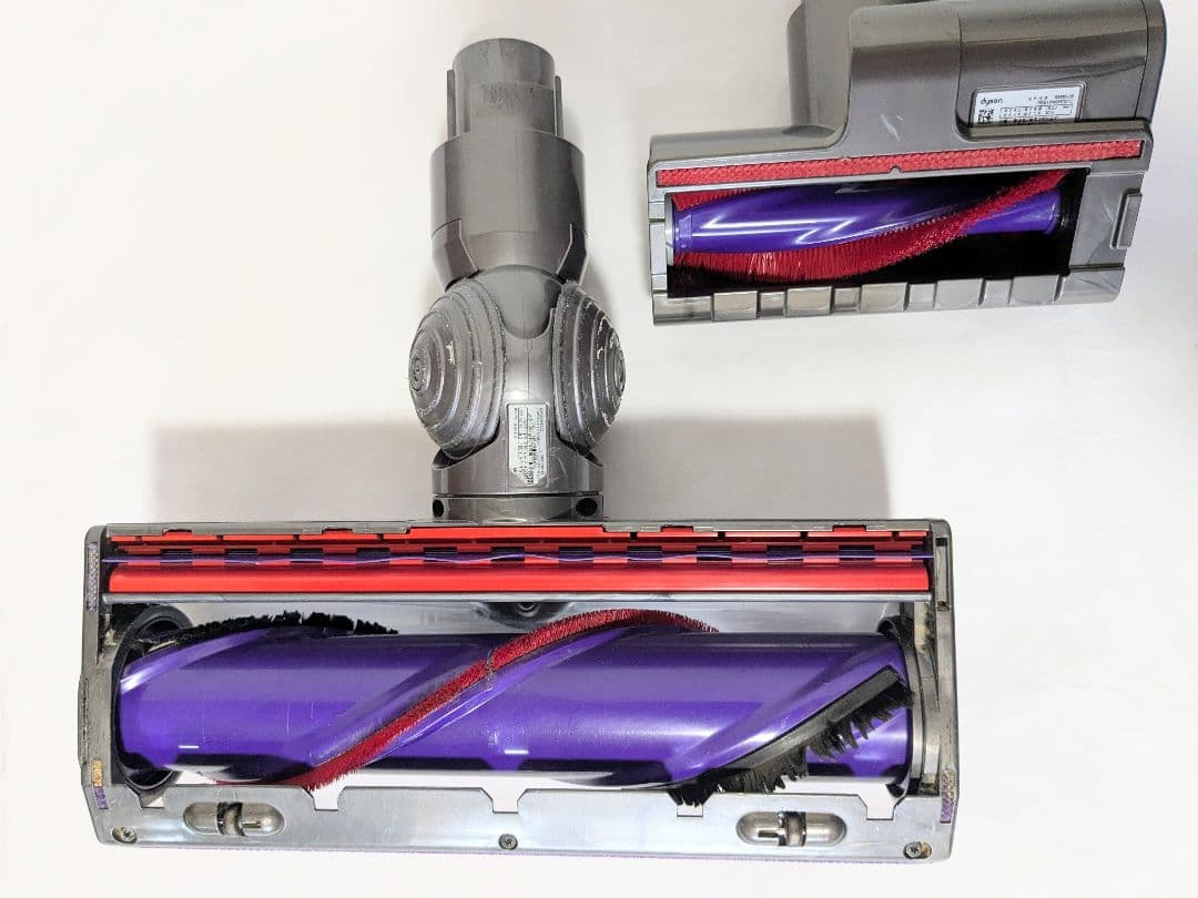 美品【55分稼働】ダイソン掃除機V10 SV12　②