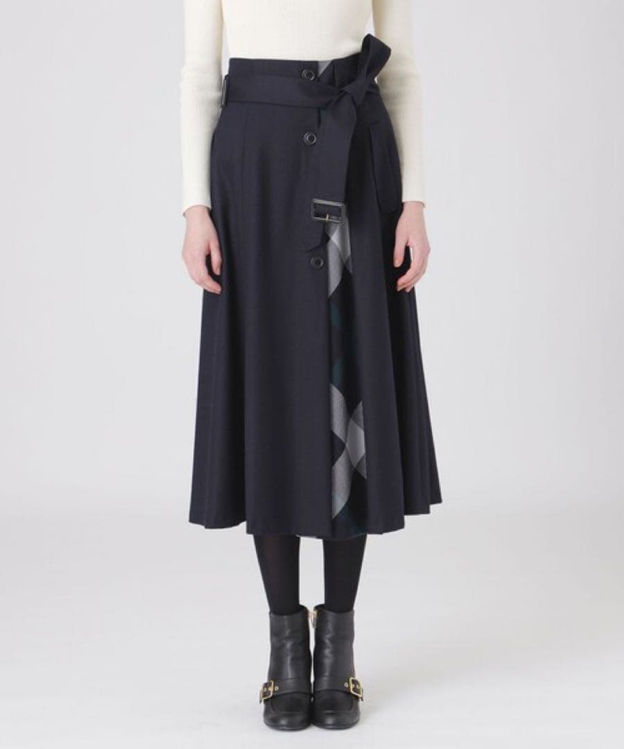 ☆BLUE LABEL CRESTBRIDGE☆ネイビーフレアスカート チェック