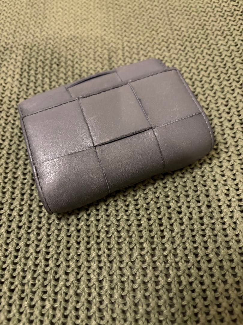 BOTTEGA VENETA ボッテガ　カセット　グレー 三つ折り財布