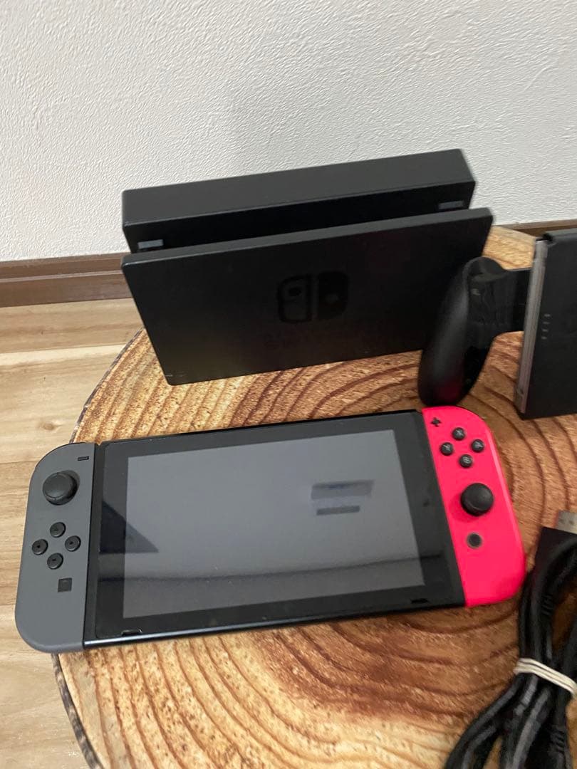 Nintendo Switch ニンテンドースイッチ本体　GRY/PNK箱無し