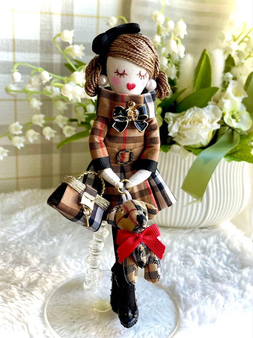 チェック柄プリーツワンピース❤️ミニ熊❤️ハンドメイド♡ドールチャーム