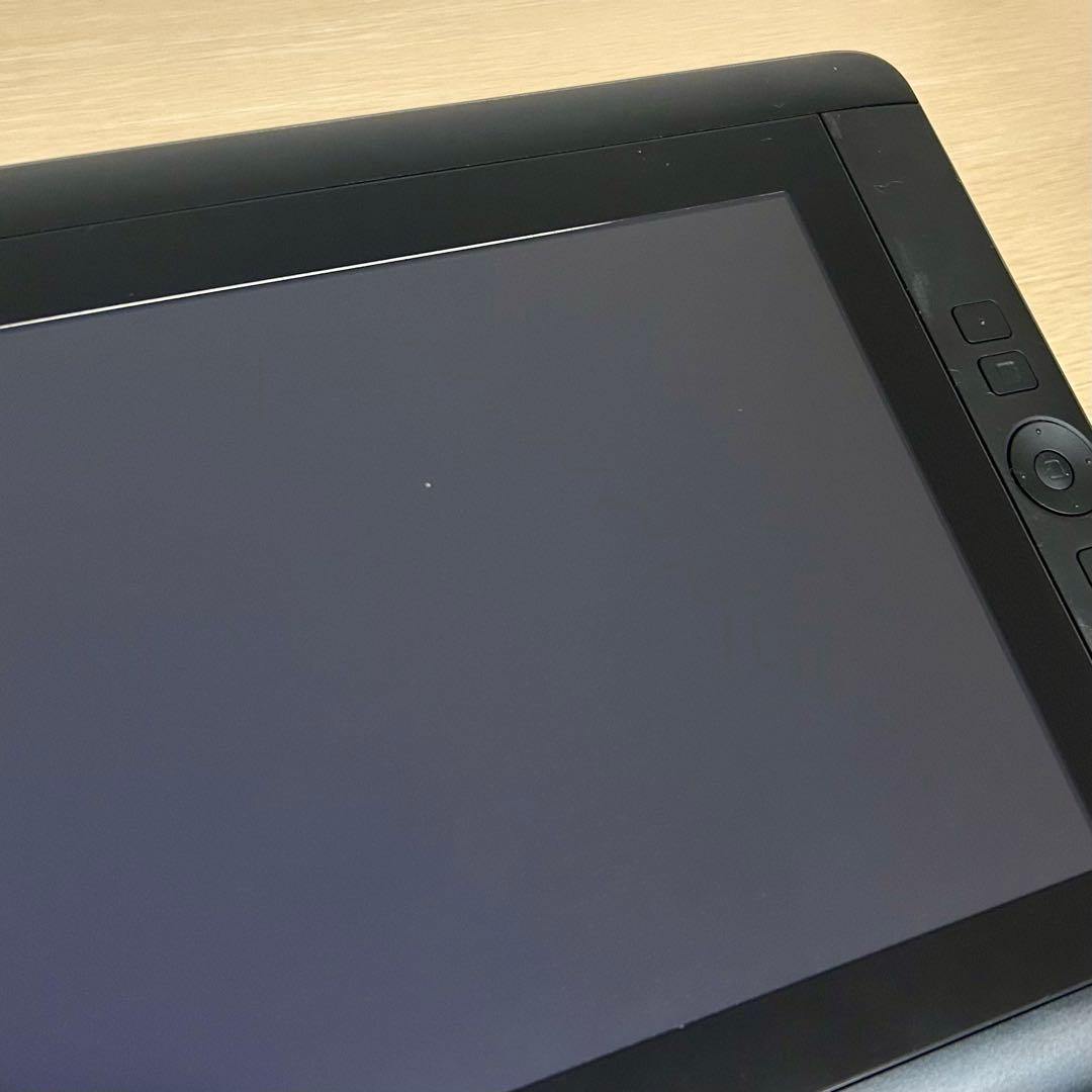 Cintiq Companion Hybrid DTH-A1300H 液タブ