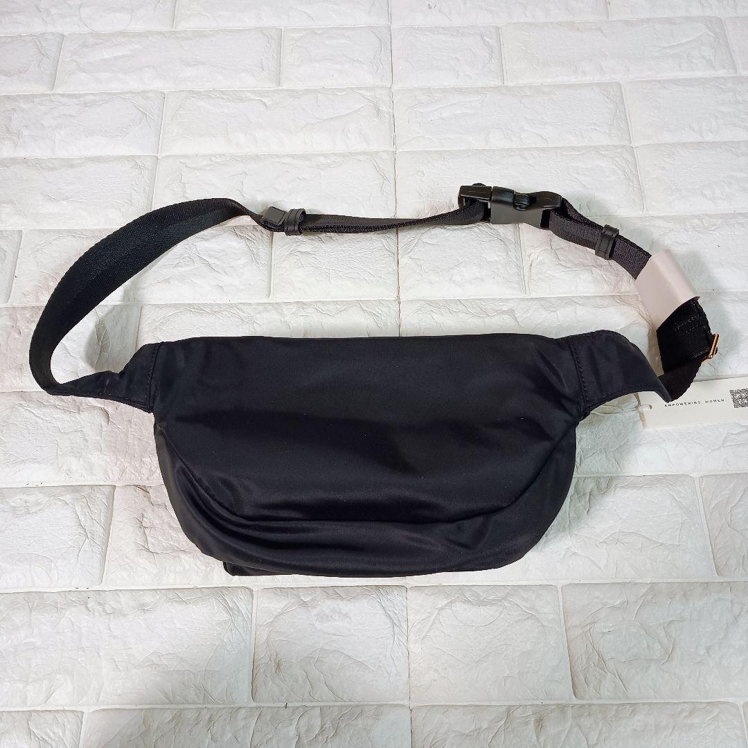 新品 TORY BURCH トリーバーチ ウエストポーチナ イロン 黒