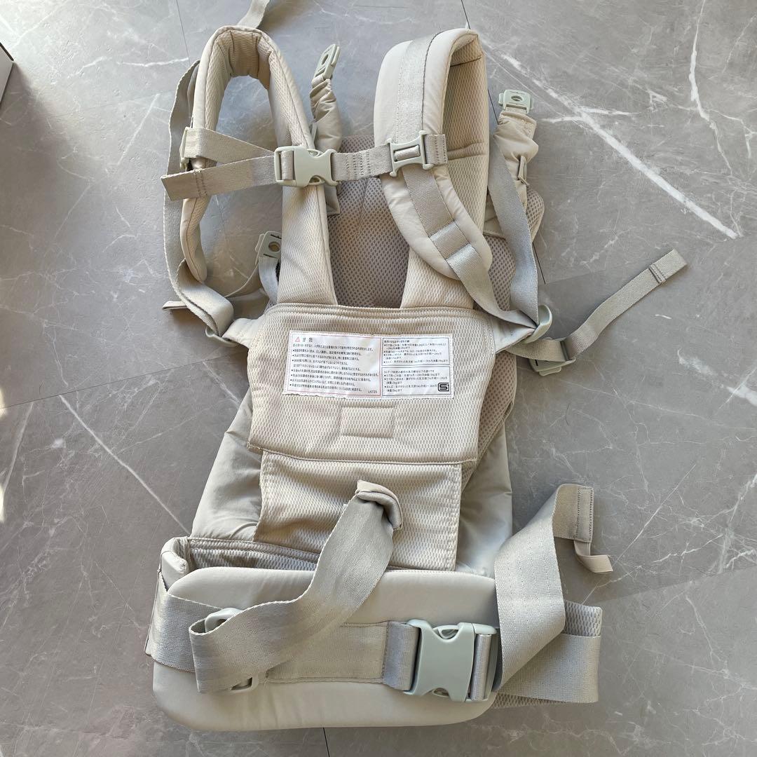 抱っこ紐【BABY CARRIER ON】✖️【UNITED ARROWS】