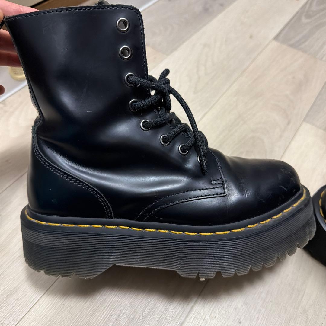 Dr.Matens JADON 8ホールブーツ