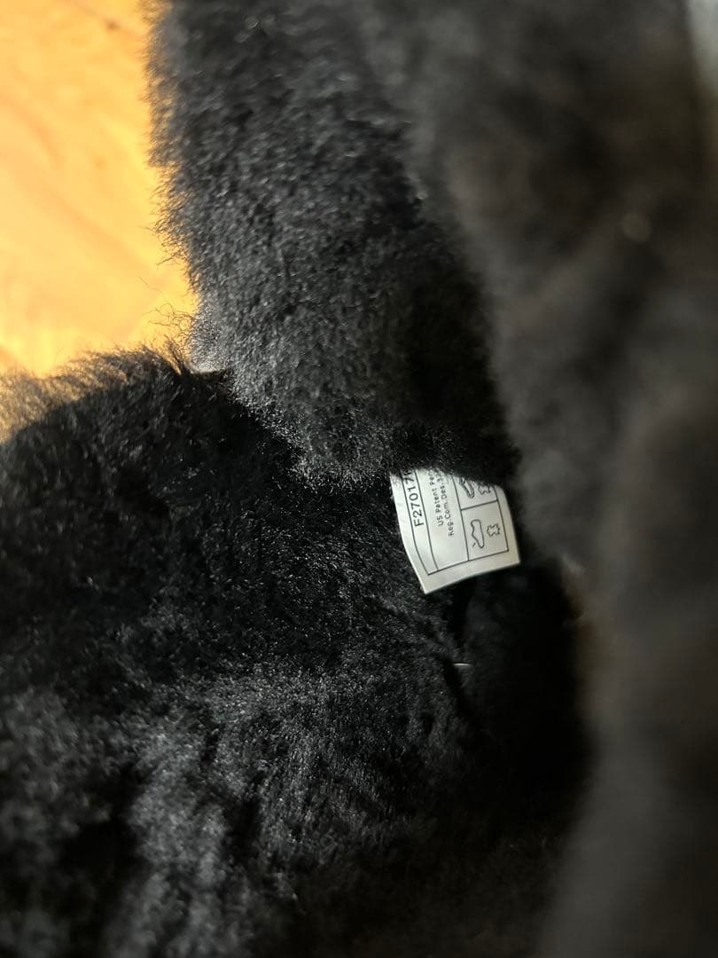 UGG ブーツ　ムートン　レザー